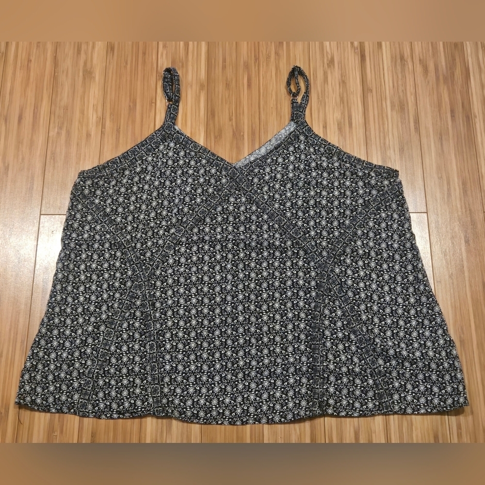 Maurices Black Floral Print V-Neck Spaghetti Strap Top